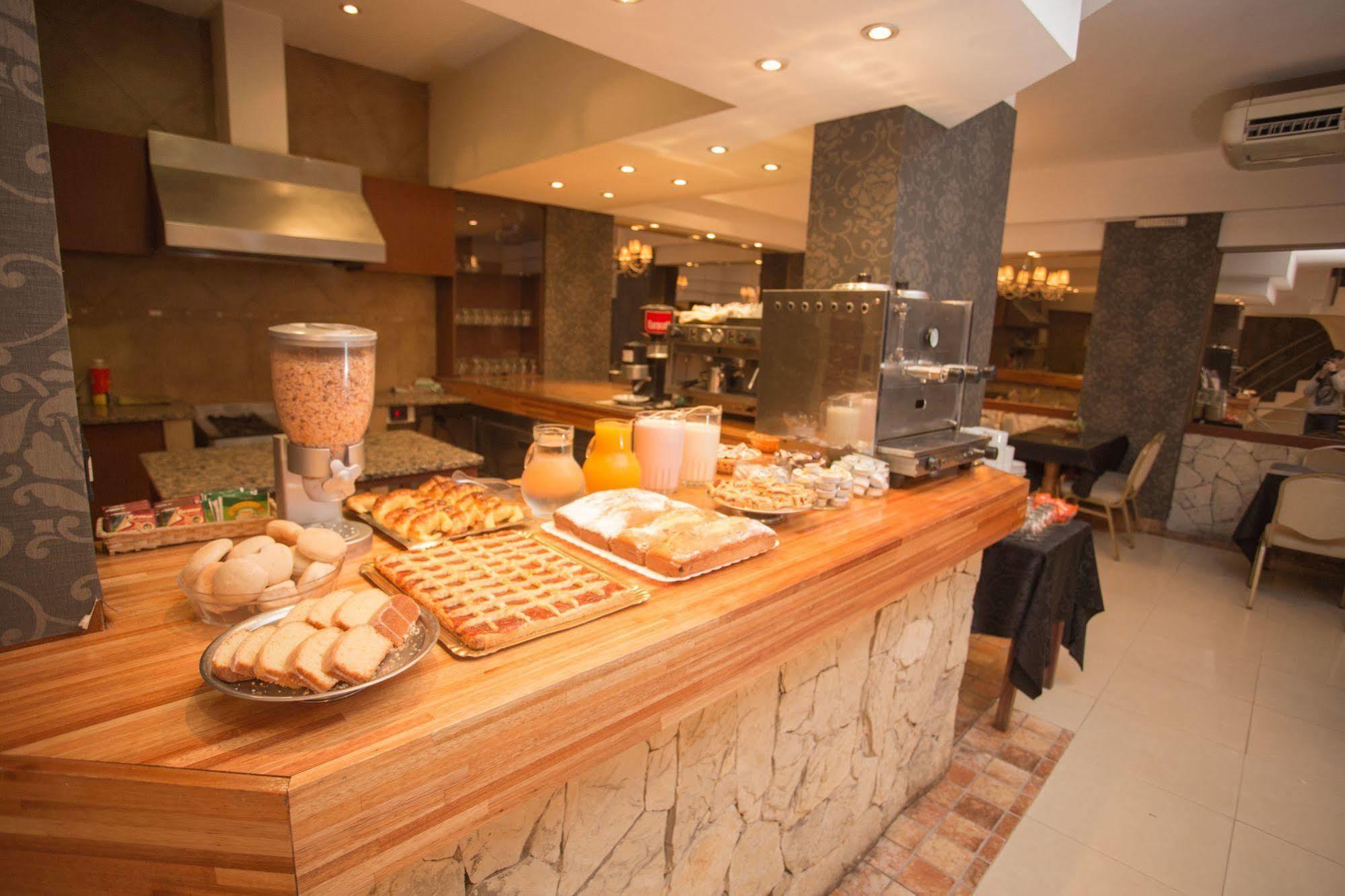 Hotel Dion Mar del Plata Ngoại thất bức ảnh